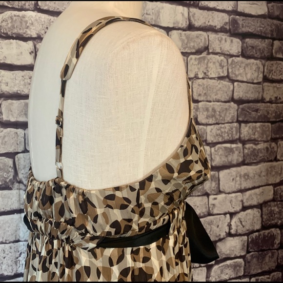 BCBGMaxazria Silk  W/ Black Tie Dress Size 2 - Picture 8 of 12